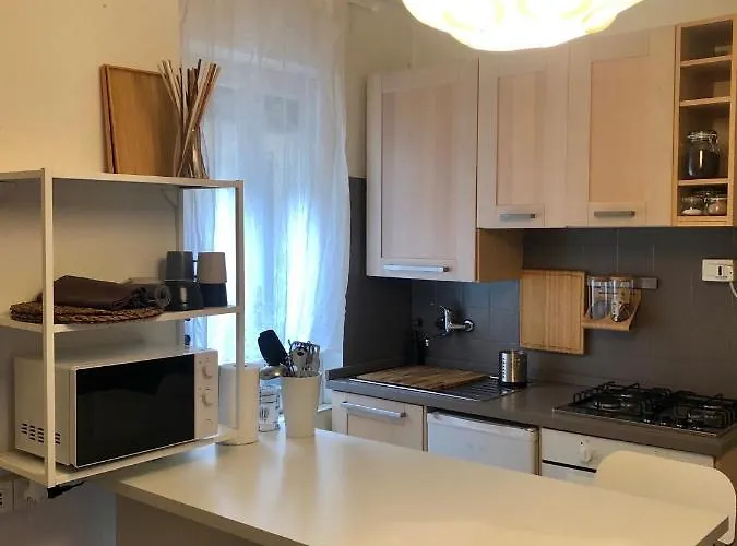 Bixio 81 Apartmán Parma
