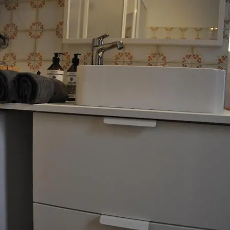 Apartment Bixio 81 *